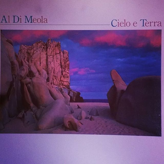 Altoecko's tweet photo. Album on table!

https://t.co/NTfzzFvzJc

#cieloeterra #aldimeola #music #jazz #jazzguitar #comebackvinyl #vinylgram #vinyl #vinylrecords #record #licoricepizza #lp #guitar #spanish #1985 #the80s #capitolrecords #atlantavinylcollectors #atlantavinyljunk… https://t.co/WNmUqzZFbR https://t.co/DPTFNCfr4n