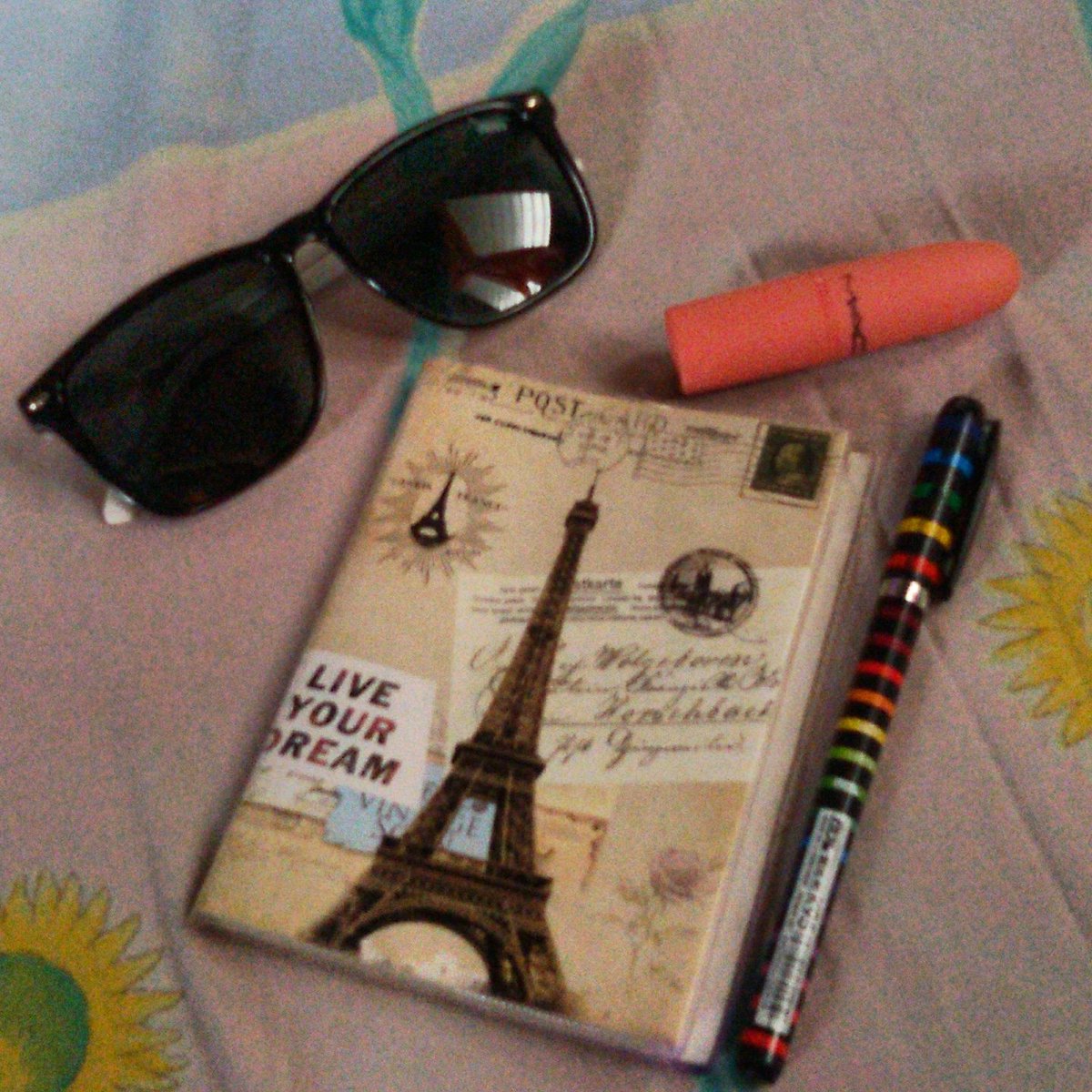 Lorienyeng's tweet image. Back to school #koreanlanguageclass #learnnewlanguage