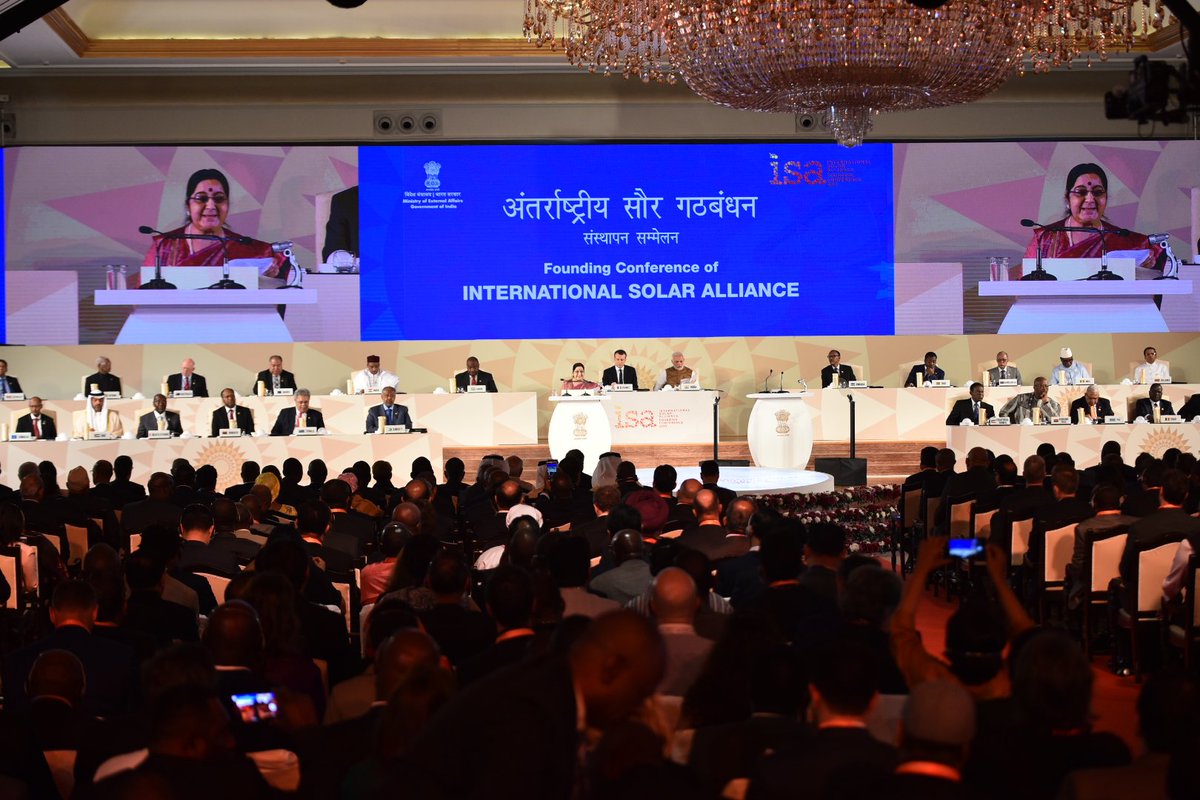 narendramodi's tweet photo. President @EmmanuelMacron and I are honoured to host the Founding Conference of the International Solar Alliance. This assembly of world leaders in New Delhi will hopefully give a clarion call to action on solar energy and its uses for a better future. https://t.co/17vR6srI4B