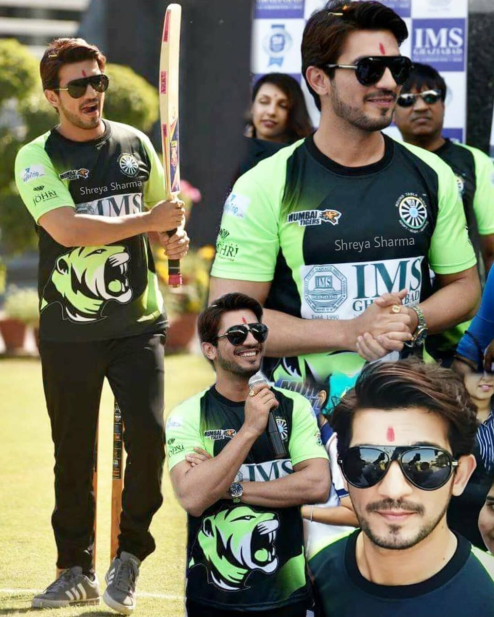 iamkeerthanark's tweet photo. @Thearjunbijlani Truly you are an #allrounder🙌Acting,Cricket nw its Football😍You #enjoy everything you does,that make you #best😍actually we are #lucky to have you☺️Your penalty #kick was really superb👌Love you😘#powerhouse #mrpefect #goodhearted https://t.co/ORw6QAxuzV