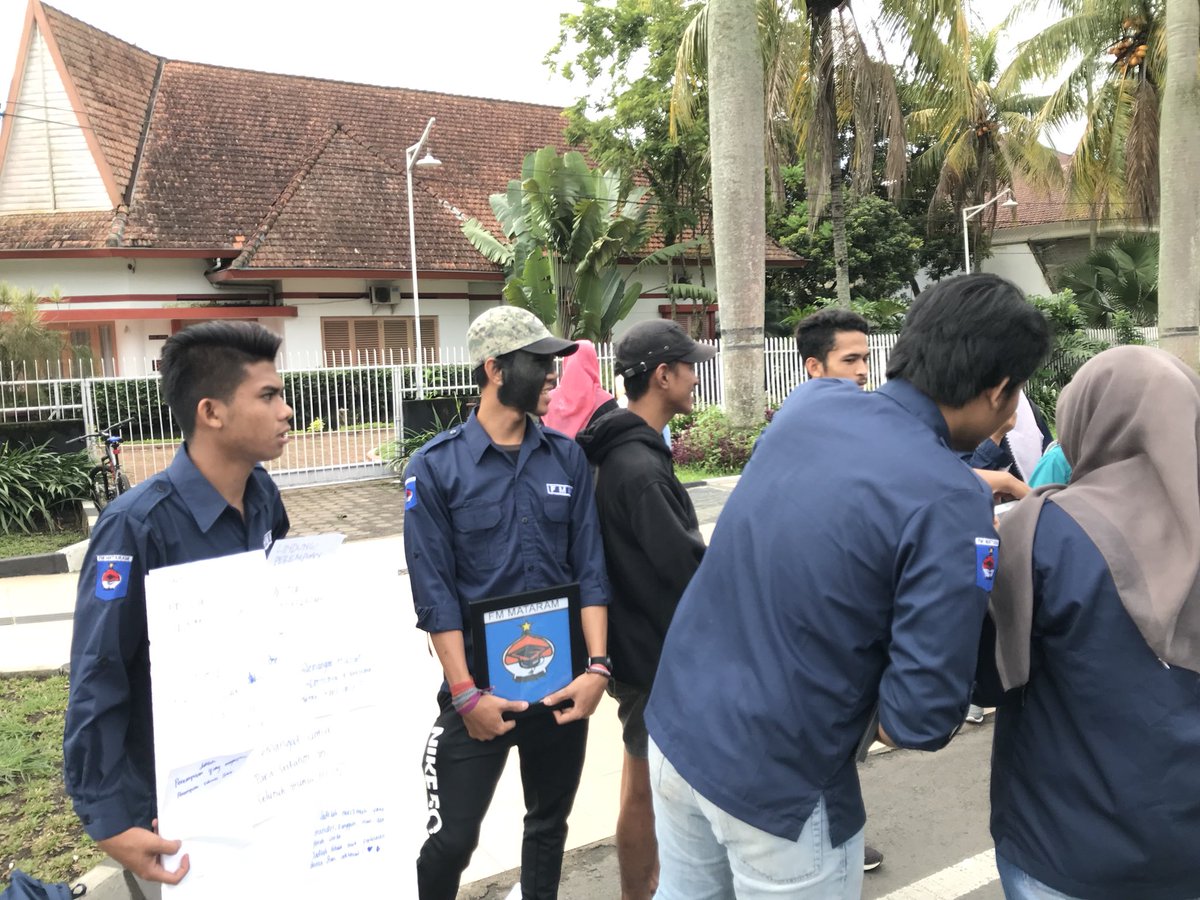 FM Mataram Malang tweet media