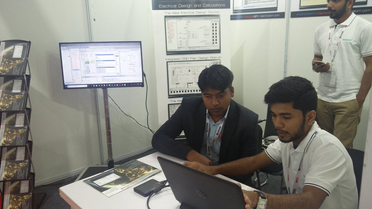MODECSOFT's tweet photo. Modecsoft ElectricalOM Software India in action @ElecramaLive 2nd day #modecsoft #elecrama2018 https://t.co/2PA09Q209Q