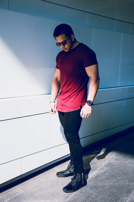 Humble Hustler Photoshoot #Humble #heroathletes #business #Photoshoot https://t.co/sWIKPGa3Ao<a href="/tag/humble"class="tags">#Humble</a><a href="/tag/heroathletes"class="tags">#heroathletes</a><a href="/tag/photoshoot"class="tags"><span>#photoshoot</span></a><a href="/tag/business"class="tags"><span>#business</span></a>