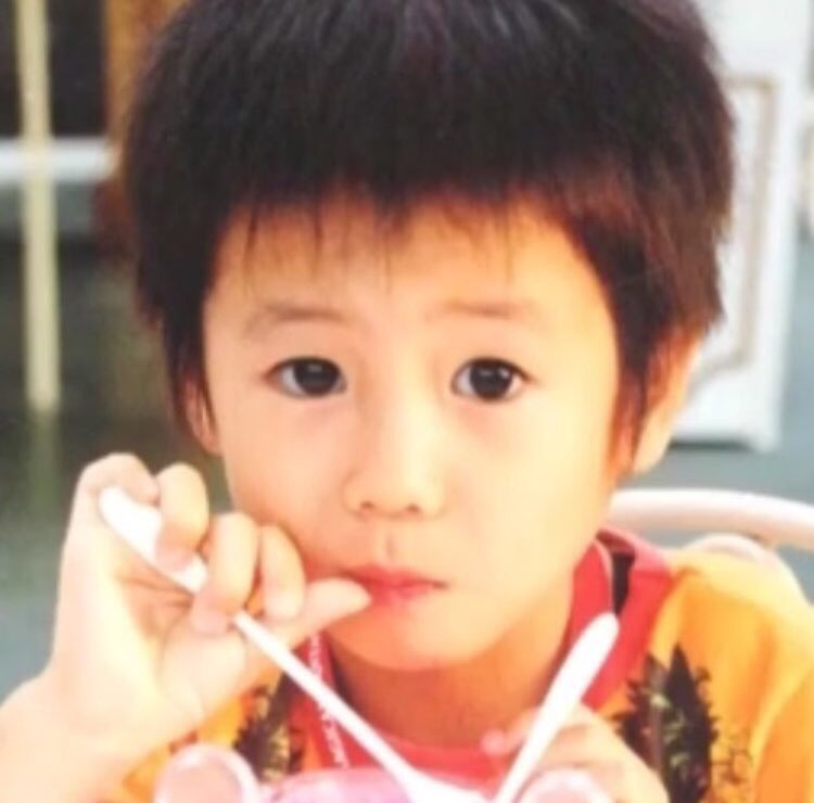 music_vocal_'s tweet photo. これからもたくさん輝いてね✨😚
#瀬口黎弥
#22歳
#hbdboy https://t.co/uhy4Lk4UyO
