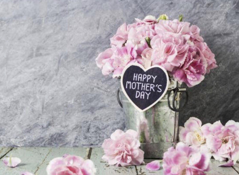 HathawayTeaRoom's tweet photo. 🎀 Happy mothers day to all the wonderful mums out there! 🎀
If you forgot to book a table with us to treat your mum today don't worry as we have over 150 seats so will definitely have the space and time to make your mum feel as special as she is! https://t.co/FZQfbkdrzx