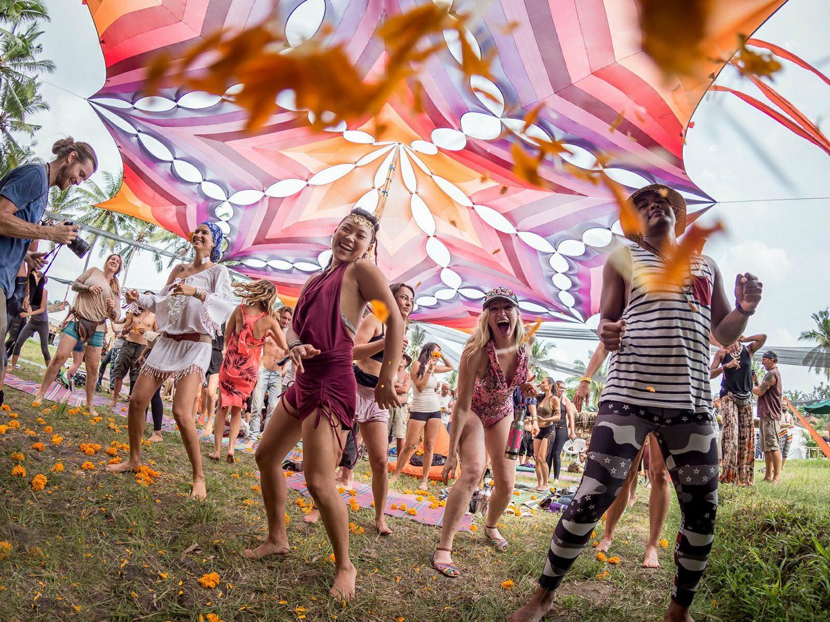 AlchemyofBreath's tweet photo. I've been added to the 2018 @BaliSpiritFest lineup! Join me in Bali for this int'l energy-charged event: https://t.co/tZKgObtWTP #alchemyofbreath #balispirit #yoga #mind #body #soul #journey https://t.co/UiJHsrTa46