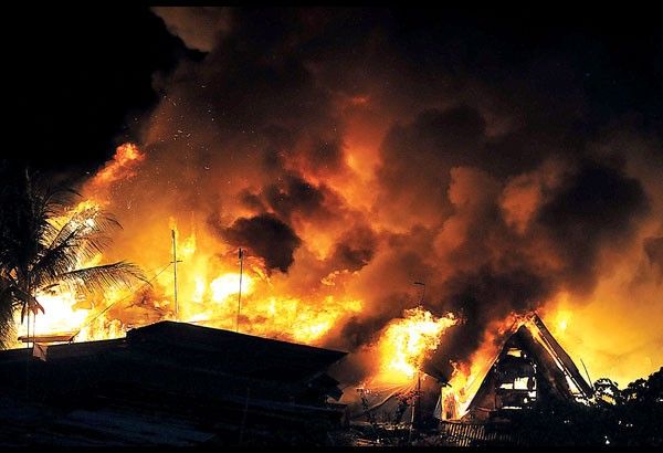 PhilippineStar's tweet photo. Five people died in a fire that razed their home in Cagayan de Oro City. 
https://t.co/ohOHq0u1Th https://t.co/XB9q5x4Zo9