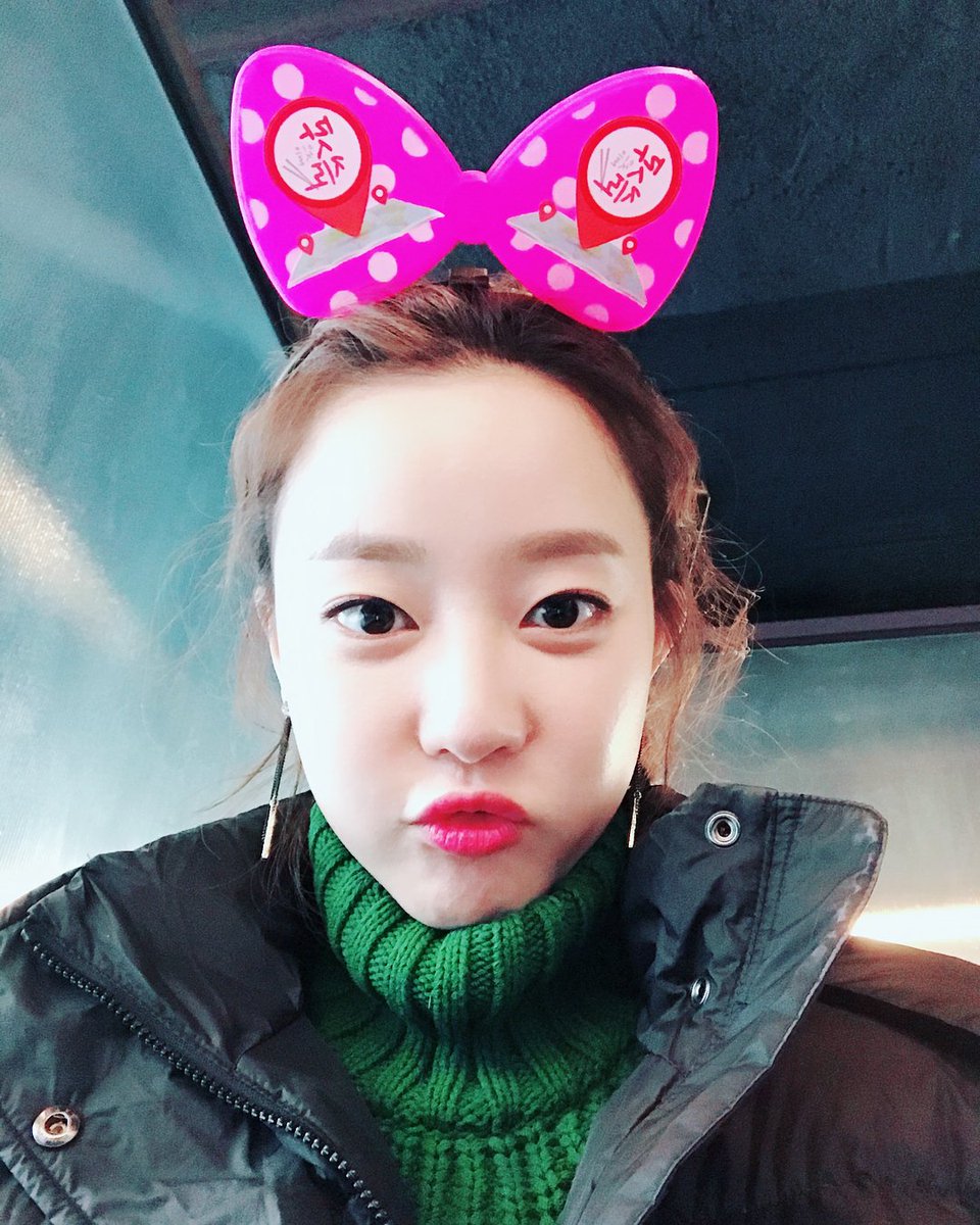 rainbow_snaps's tweet photo. [WOORI INSTAGRAM(3P)] rainbowoorinaeun: #맛있을지도4 #고나은 #💕❤️ #일요일 #주말 #맛집 #먹방 #맛집... https://t.co/qhfroxGTGB #kpopsnaps https://t.co/N6ZLfn9TUP