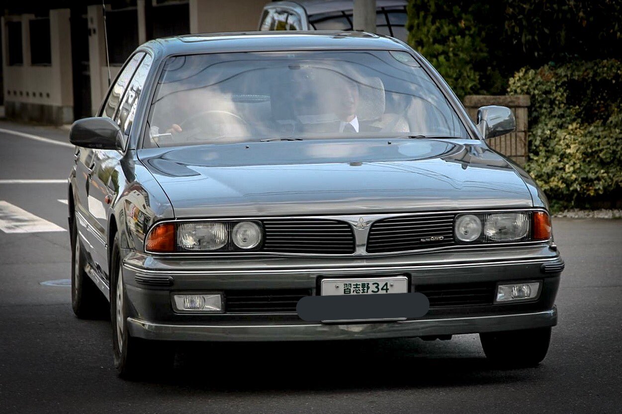 19bmw5i 1990 三菱ディアマンテ F25a こちらはハードトップのディアマンテ あのクルマとは違う T Co 06g11hyddu Twitter