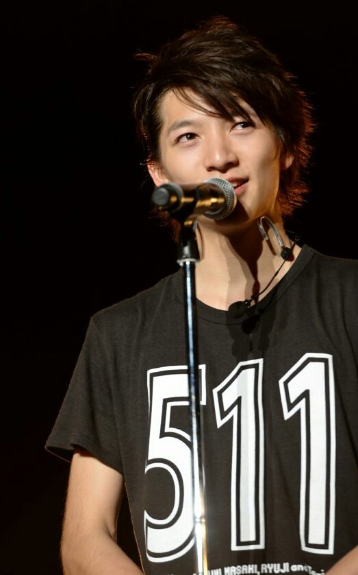 DISH_KOBAYASHI's tweet photo. 本物の//erはそんなことで離れてかないから大丈夫だよ！
サポート ! ★
これが//erが口にすべき言葉だ！
DISH//が解散しませんよに！

#小林龍二 ★
#DISH ★ https://t.co/8Qt4NelcfT