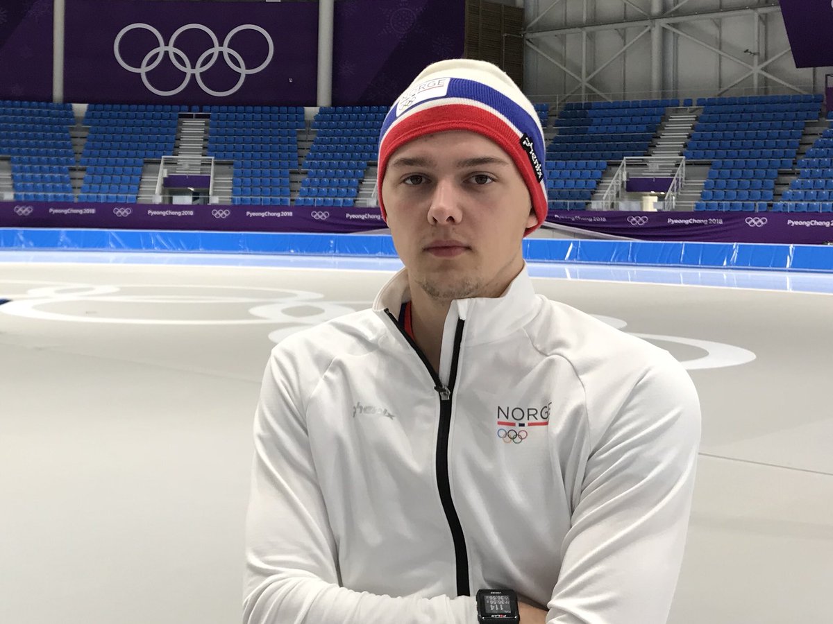 I Salt Lake City har Allan Dahl Johansson satt ny verdensrekord sammenlagt, vunnet to gull og to sølvmedaljer i junior VM.
Og med tider som skremmer selv de beste seniorløpere blir han en mann vi kan glede oss noe enormt til fremover!!