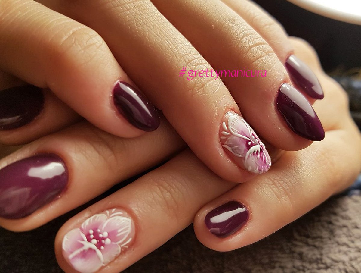 GRETTY_MANICURA's tweet image. 💜 🌸 Sunday flower power 🌸💜
#nailart #violetnails #uñasvioleta #purplenails #nailstoinspire #ideasdeuñas #glitternails #uñasconflores #flowernails #flowernailart #nailartist #nailsoftheday #nailsaddict #nailsnailsnails💅 #salondeuñas #grettymanicura #uñasdegel #nailsstyle