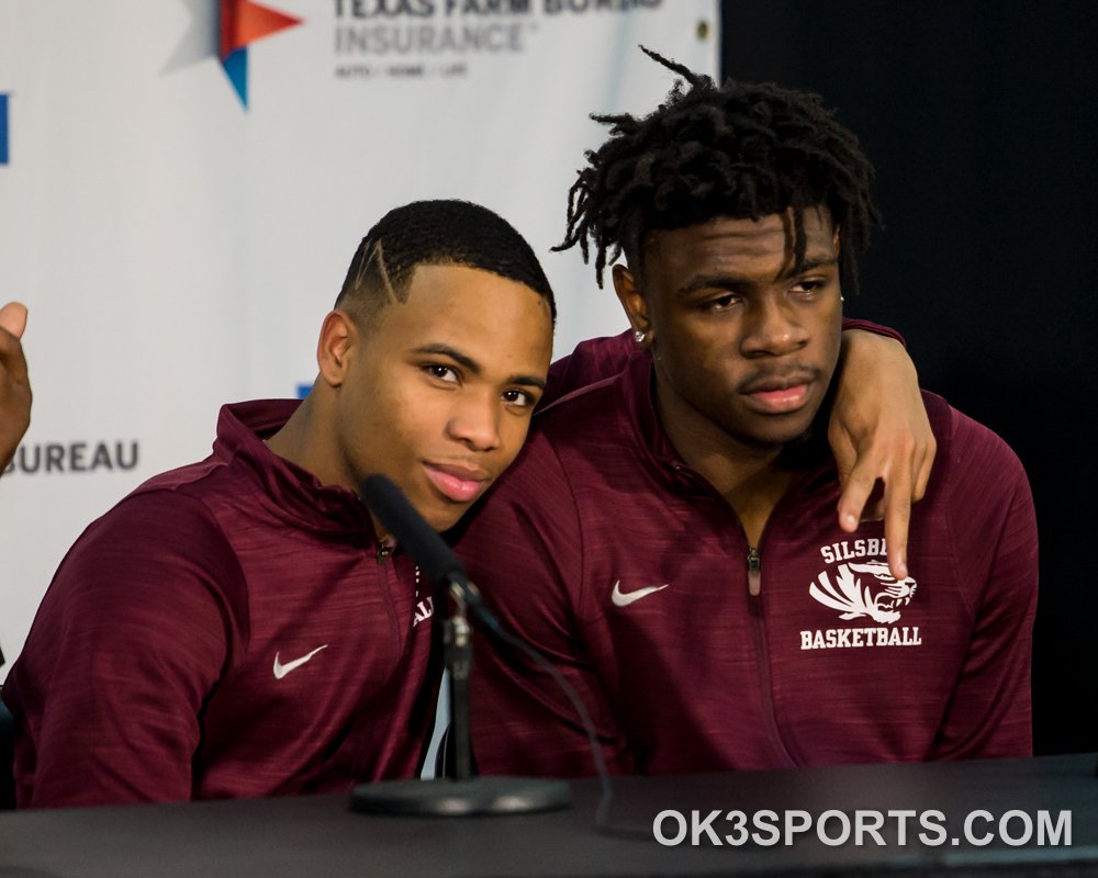 OK3Sports's tweet image. The Silsbee Tigers win back-to-back 4A State Championship!!! 

Braelon Bush @braybush finished with 31 points!!!

Final:
Silsbee 104
Dallas Carter 101

#txhshoops #OK3Sports #409vsEverybody