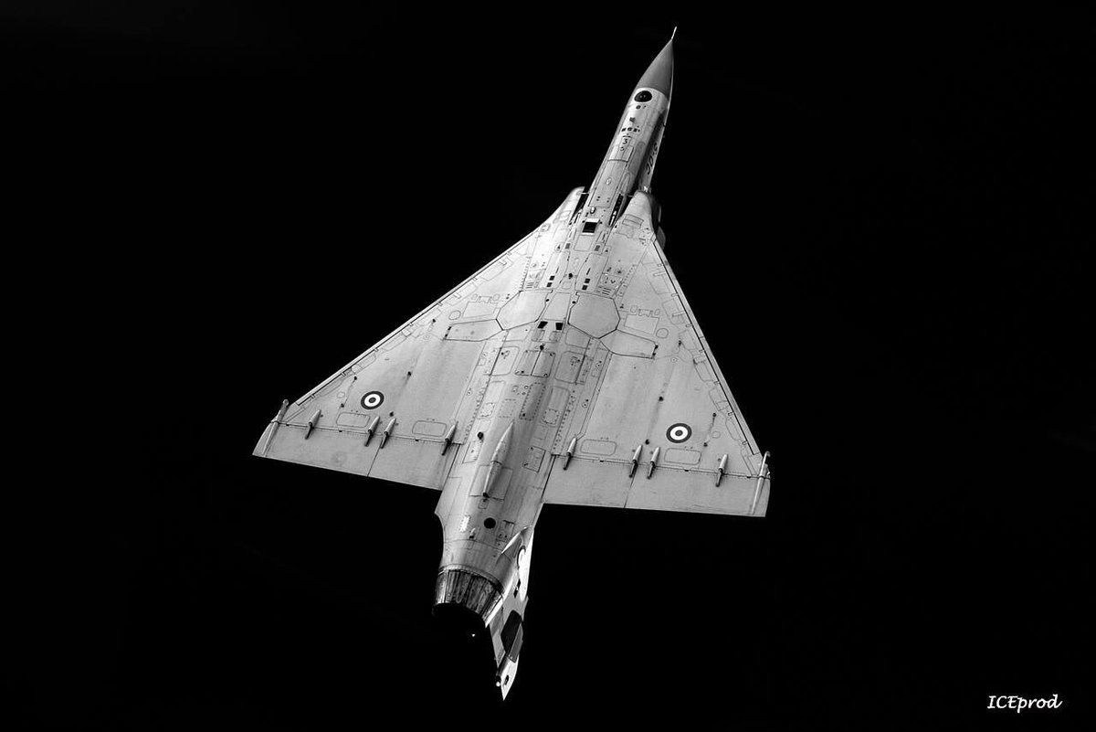 ICEprod1's tweet photo. 40 years.... but still going strong, baby ...!!!
#mirage2000lover #deltawings #avgeek #fighterspirit @Dassault_OnAir https://t.co/FTbwgWekp4