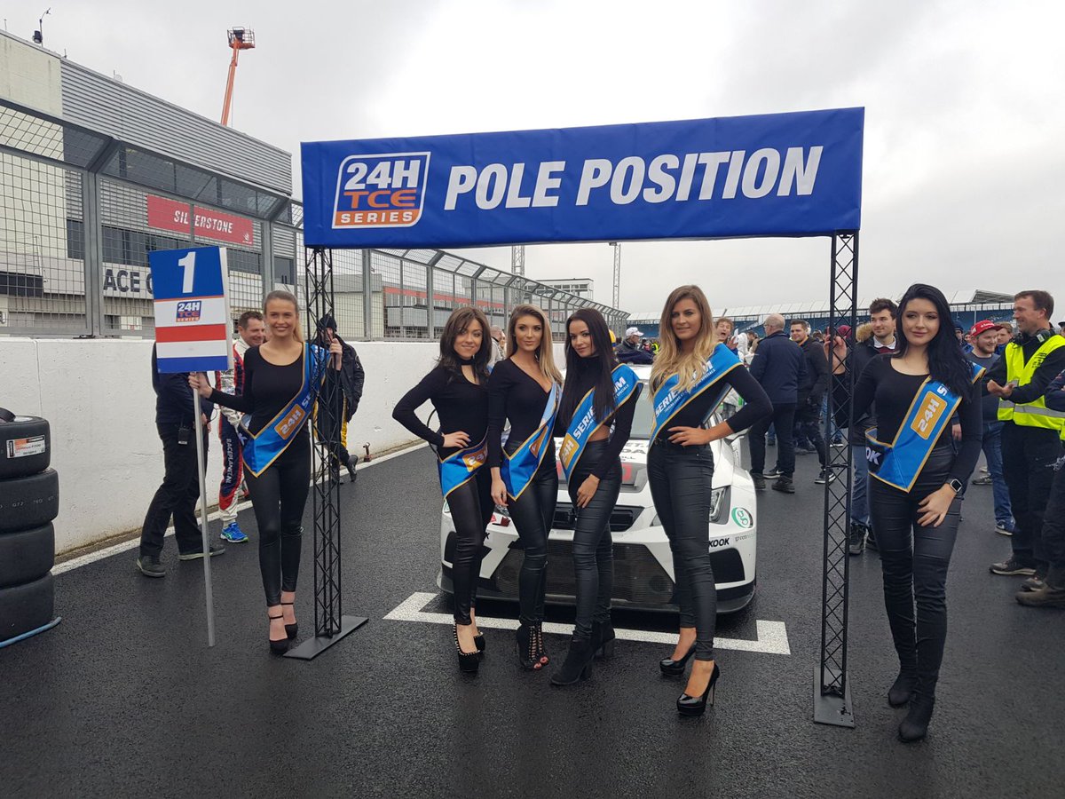gridgirlz's tweet photo. Simpson Motorsport and ROFGO Racing claim PROTO and GT victories Hankook 12H SILVERSTONE @24HSERIES 

Read more:  https://t.co/LK4fvh80c8

#ROFGORacing #SimpsonMotorsport #gridgirls #24HSERIES #hankooktires #24HSERIES #24HTCES #24HPROTO #thisisendurance https://t.co/Pbocmgaq0M
