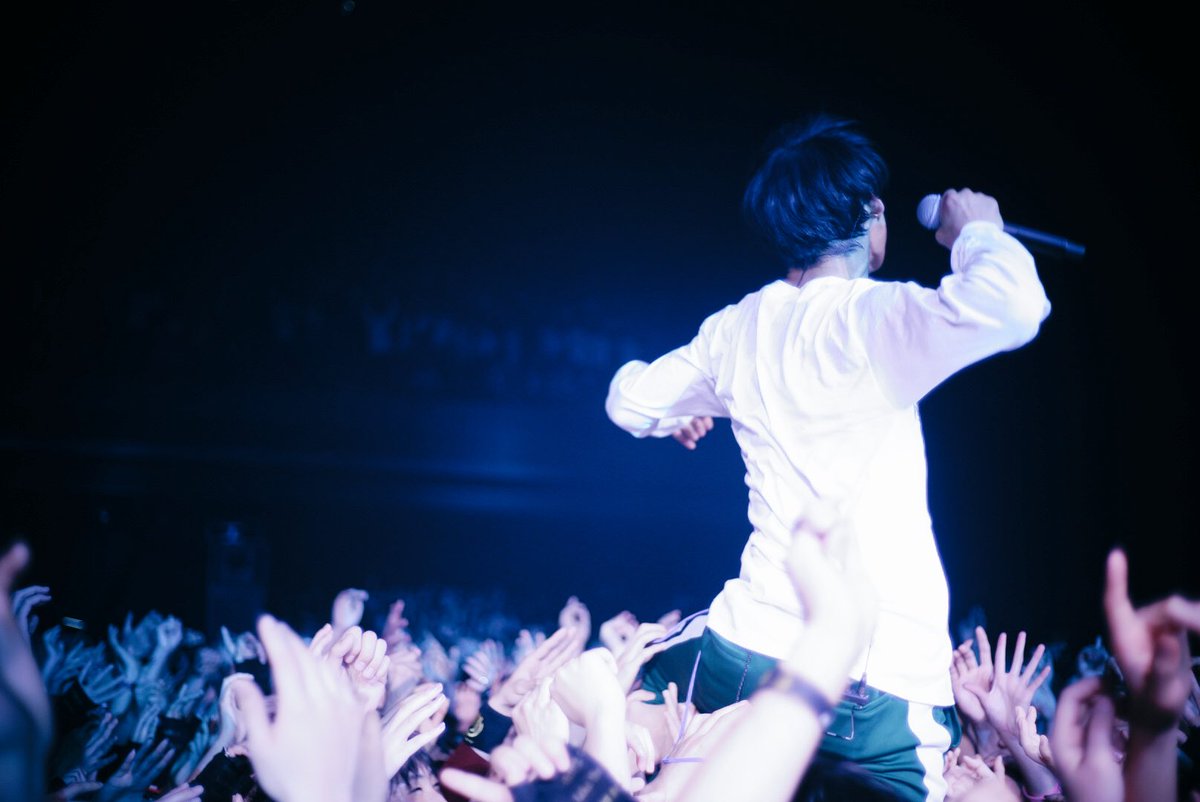 Uverworld Staff メンバーはラジオの収録からスタート 制作モードに戻っています 早く皆さんにお届けできるように 皆さんの力になれるように 前進あるのみ Uverworld Oddfurure