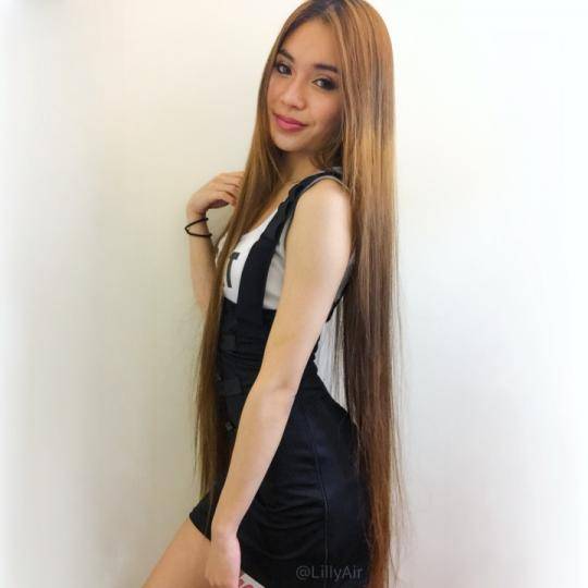 CarpeDiemTech's tweet image. 🙌 YASSS It's time for a great show 🌙LillyKinky🌙:200€ entry #castleG
liveme.com/share/index_li…