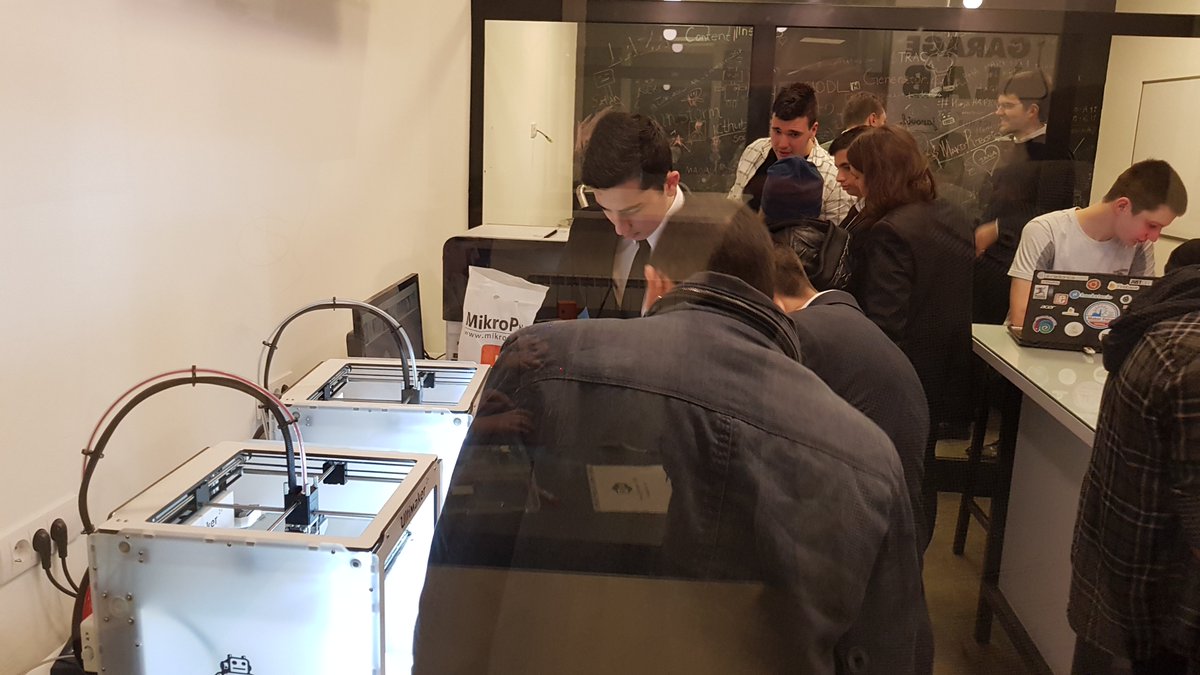 MASHAVisrael's tweet photo. The first Internet of Things Laboratory (#IoT Lab) was recently established in Serbia by a MASHAV courses graduate founder of an ICT Hub and the latest recipient of MASHAV's Micro Financial Grant #MASHAV60 https://t.co/6OyEcCqtS5