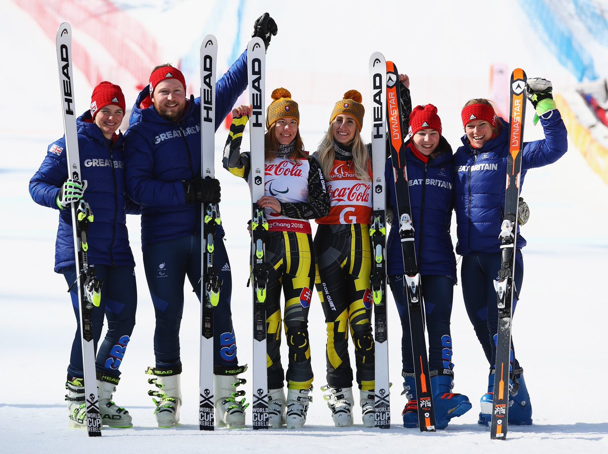 C4Paralympics's tweet photo. This photo is pure happiness 😊

#PyeongChang2018 https://t.co/X61Xq5LP03