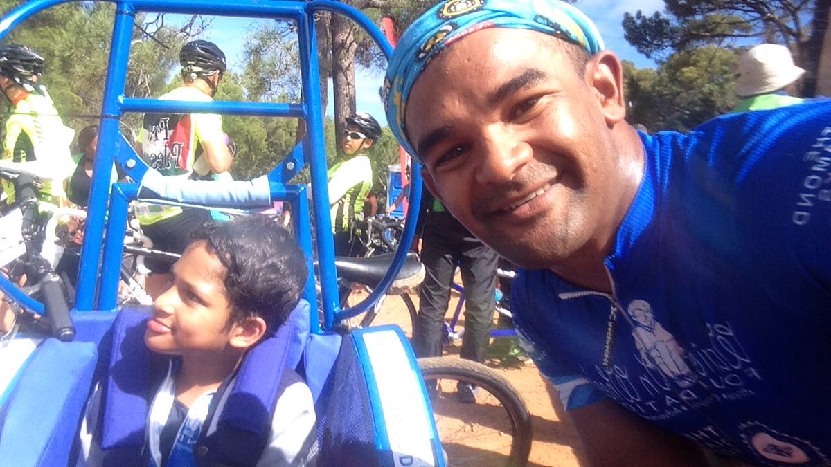 WarriorOnWheels's tweet photo. Happenings along the way! @ctcycletour #WOW #WOWBuggy #CapeTown #CTCycleTour2018 #cycletour #Back2OurRoutes #cycling #GiftofAdventure #40Take2 #lovecapetown ❤🚵 https://t.co/LByTgvSN4B https://t.co/oOu1pMAwKM