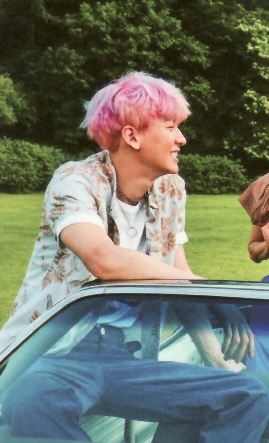 baekyeolangst's tweet photo. lovers from the 90's https://t.co/x2heYbe2v8