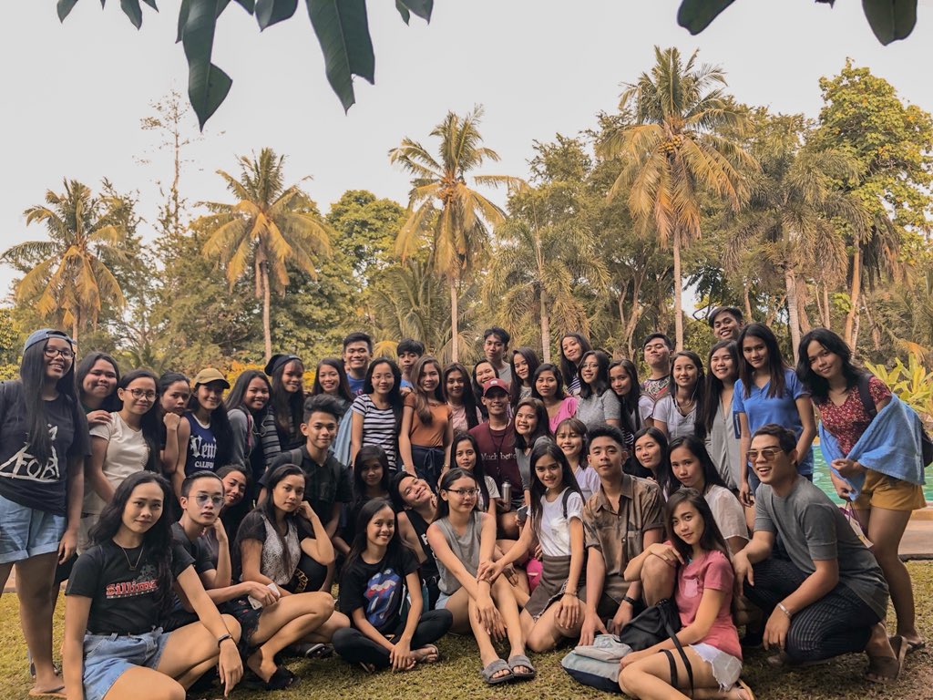 joebethvllcrls's tweet photo. THIS. IS. FAMILY. ๐ #HUMSSA https://t.co/VB6NqJtjFm