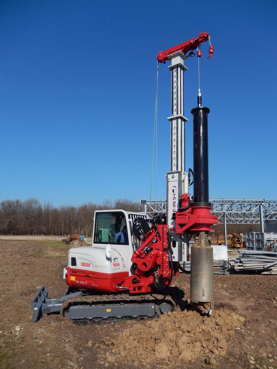 mgmining's tweet photo. Ahora nuestra nueva representacion en equipos de pilotaje, Techno Drill SRL. Equipos livianos, fuertes y de buena calidad. #mgmining #technodrill https://t.co/twAAdl109W