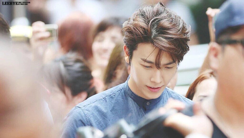 kpophairs's tweet photo. #DONGHAE #이동해 #슈퍼주니어 https://t.co/4D5fckQ3Vg