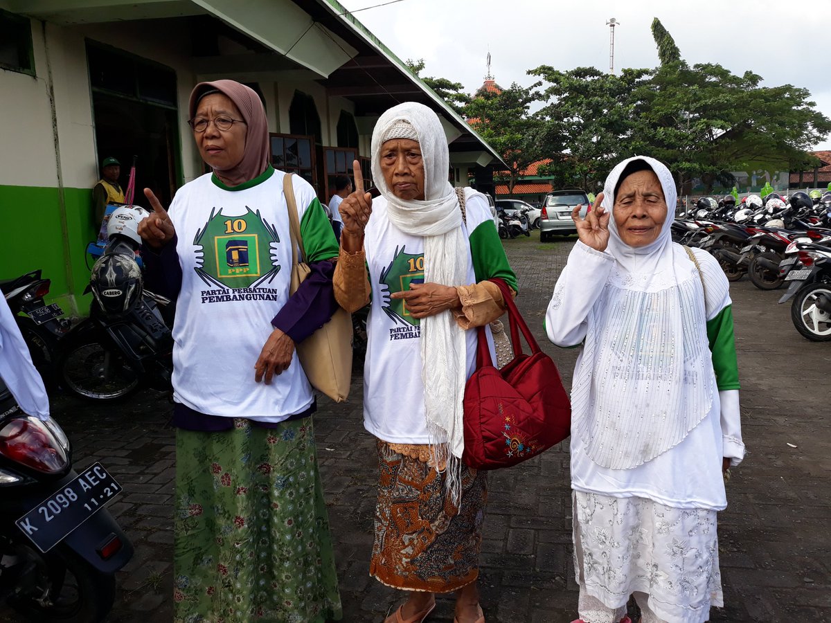 petigarembang's tweet photo. Harlah PPP 45 Kab. Jepara
Untuk Ganjar Yasin
#GanjarYasin
#GanjarYasinM3nang
#PPP10Sempurna
#pppjepara
#ppprembang https://t.co/Yfa1cRoVRR