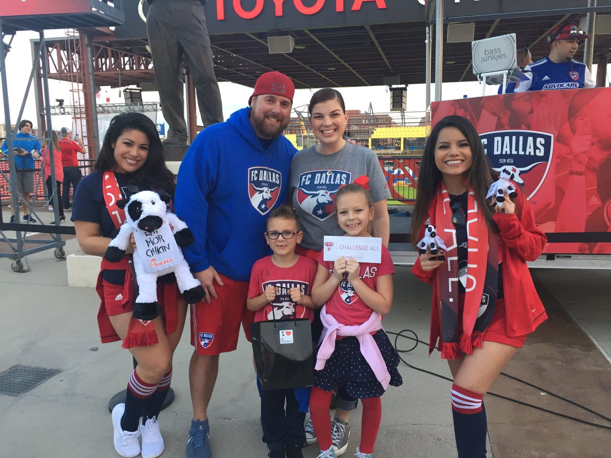 FCDallas's tweet photo. Congratulations to @USCleburn and his family for winning tonight's #cfadfwseatupgrade &amp; free @ChickfilA chicken! #FCDvRSL https://t.co/ZpzHs7VP21