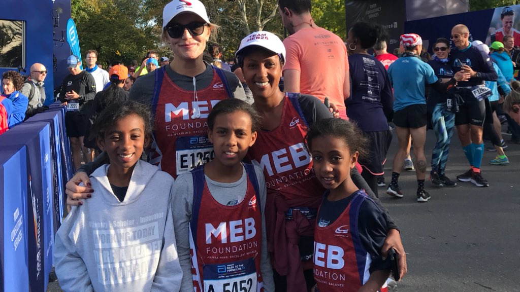 charityteams's tweet photo. It’s the one time you will be able to keep up! Run the @nycmarathon for TEAM @runmeb Don’t miss out on this year’s race. Raise funds for Kids. Run With Meb then post all the photos on Instagram for likes. Go to https://t.co/8XMlLwTmAD #runmeb #nycmarathon https://t.co/0z8LcTJyUW