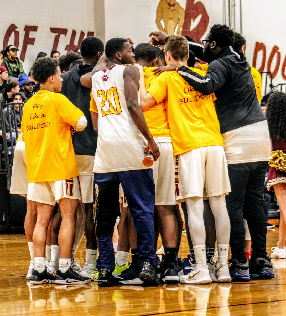 GBoroFH's tweet photo. CONGRATS to our @glassborobball!!  Can't wait for Tuesday!  It was so amazing to see so many BULLDOGS in the crowd!  #bulldogsforlife https://t.co/ynkqCJmA3Z