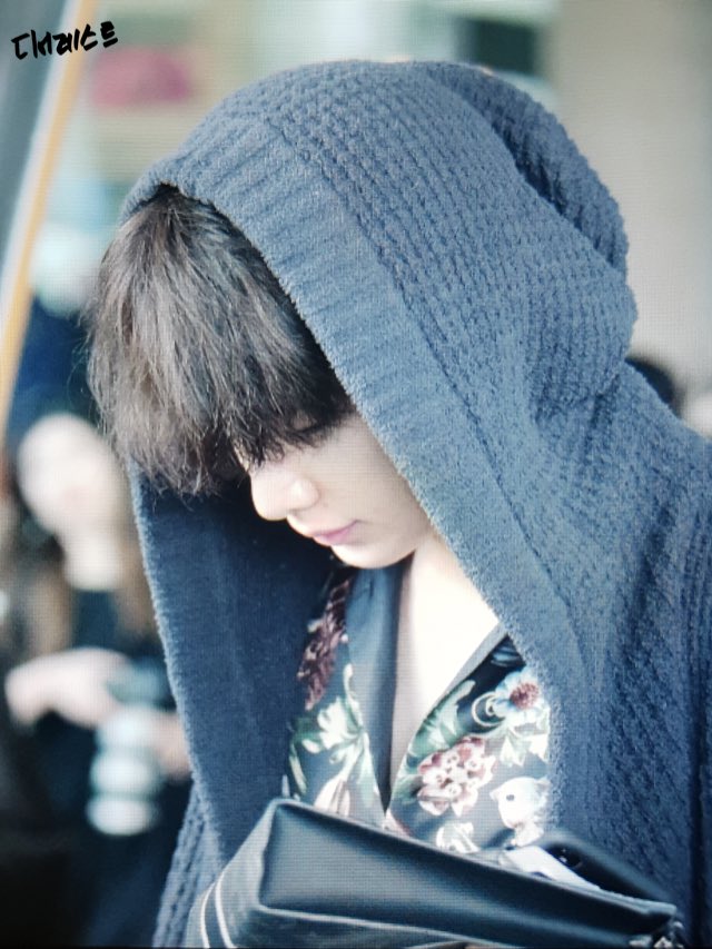 Dearest_WH's tweet photo. PRE📷180304 인천공항🛩입국 
호짱➿수고했어요ㅠㅠㅠ
#원호 #WONHO #ウォノ
#MONSTA_X #몬스타엑스 
@OfficialMonstaX https://t.co/VTkpyklvFD