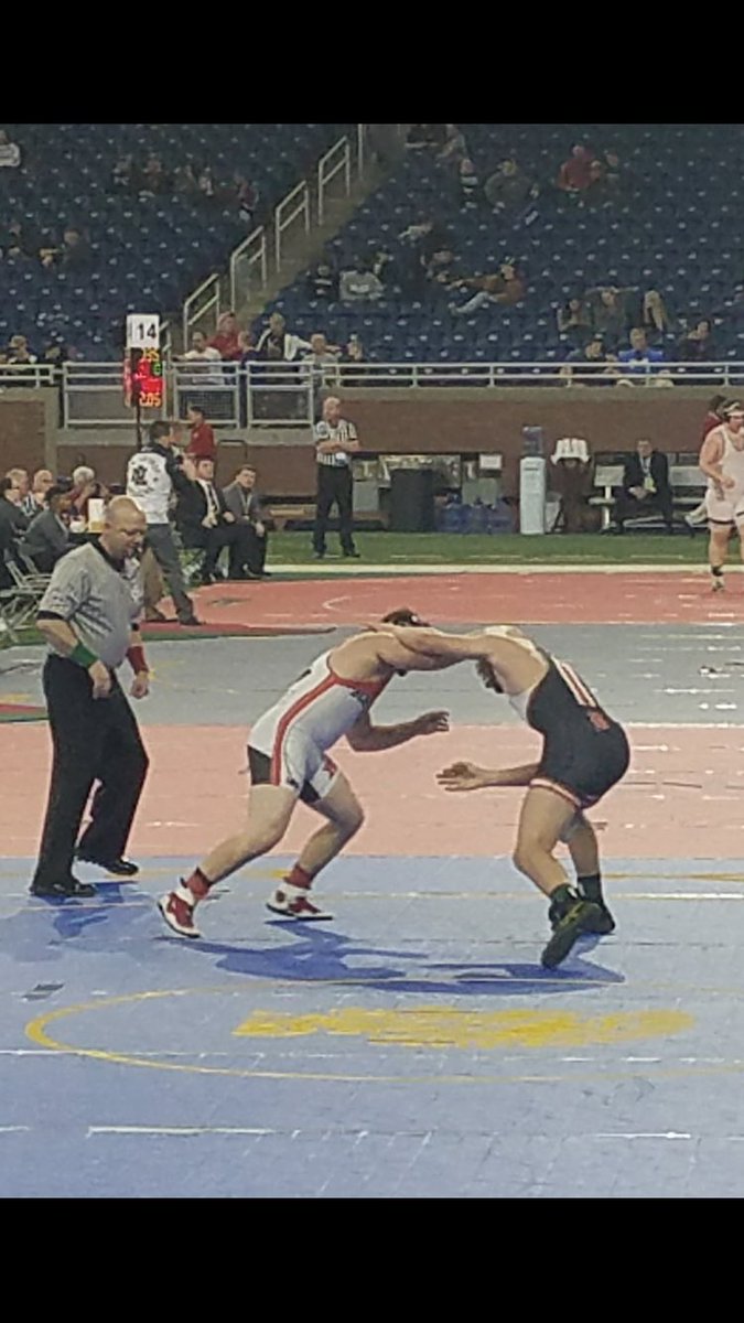 MarcusFresch's tweet photo. It’s been a long ride I finish out my senior year the division 1, 215 pound 4th best kid in the state! Gonna miss the sport so much man some of my best memories come from this sport I can’t believe today it all came to an end.... https://t.co/153M3wH5s6