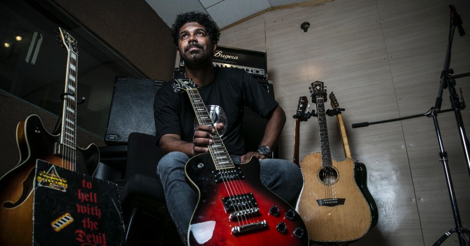 #Top30 ~ #Posição18

🎵 Mostre Sua Glória
👤 Wesley Ros (<a href="/wesleyros/">Wesley Ros - produtor Musical</a>)
👤 Wesley Ros (comp.)
💿 Eu Não Quero Glória - Vol. 1 (2017)
💽 <a href="/atriorecords/">ATRIO ESTUDIOS</a>

#OrePelaSíria