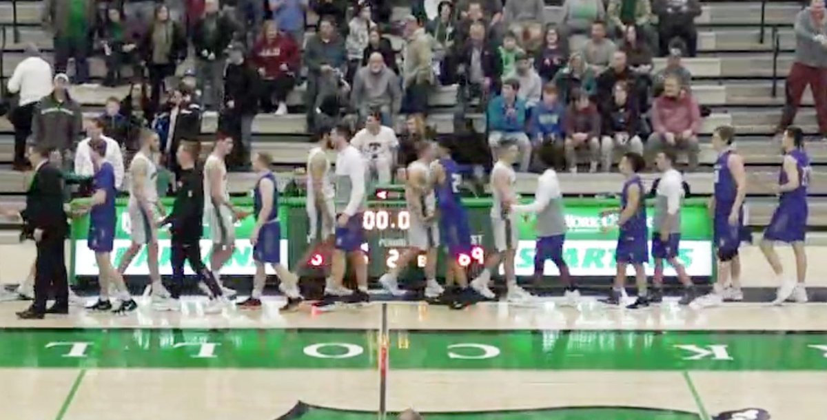 HamiltonCollege's tweet photo. SWEET 16!! Continentals advance in NCAA Division III Tournament after beating York College, 69-66. #backourblue @HamCollMBBall  @NCAADIII @OD_Moshier https://t.co/glDmyqwrNR