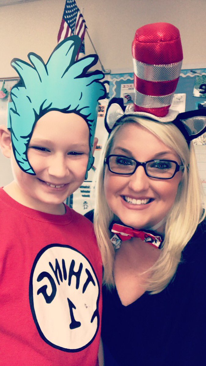 Mendenhall4th's tweet photo. Read Across America📚 #mendenhalllearns https://t.co/MGnK89Mc0B