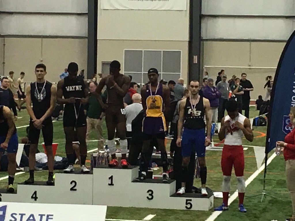 BradleyDistance's tweet photo. Congratulations to Alec Frymier on his 5th place finish in the 60m hurdles at the Indoor State Championships! Great season Alec! #HBTF https://t.co/VcirJlo3Lw