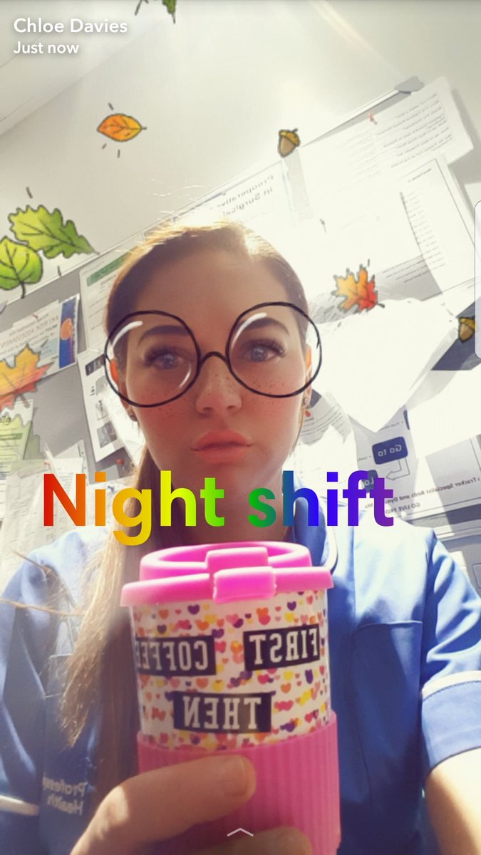 ChloeXxXMarie's tweet photo. Halfway through a night shift🏥☕ https://t.co/iJosVpriha