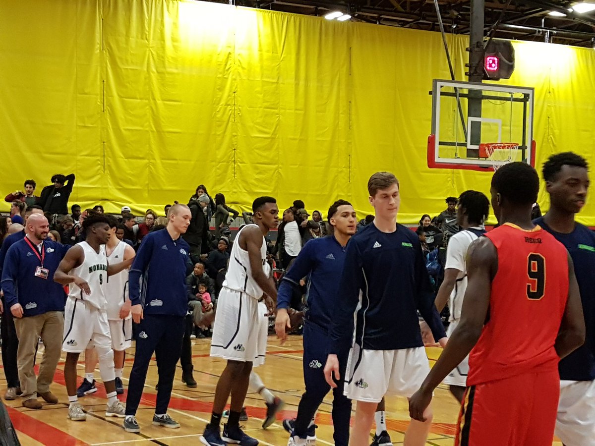 nboucher_rseq's tweet photo. Championnat provincial de basketball division 1 - Félicitations aux Nomades du Collège Montmorency (@GoNomades) qui accède à la finale provinciale du RSEQ. Ils seront également du championnat canadien de l'ACSC "chez eux" @RSEQ1 #rseqbasket #chocomax #laitsgosport https://t.co/S5XHfL7YFx