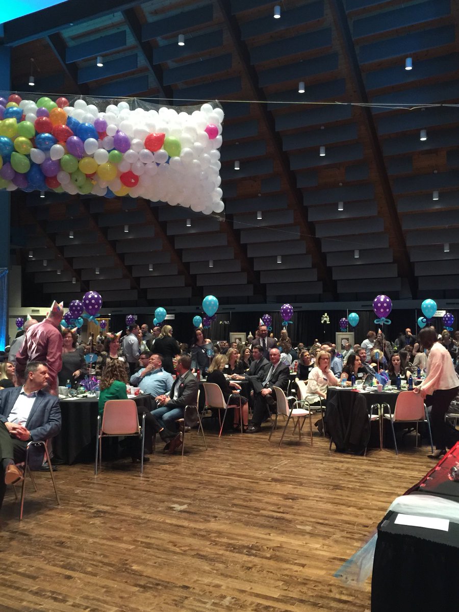 lsedfoundation's tweet photo. Heads or Tails! #TOLS2018 https://t.co/7owGKgjCGA