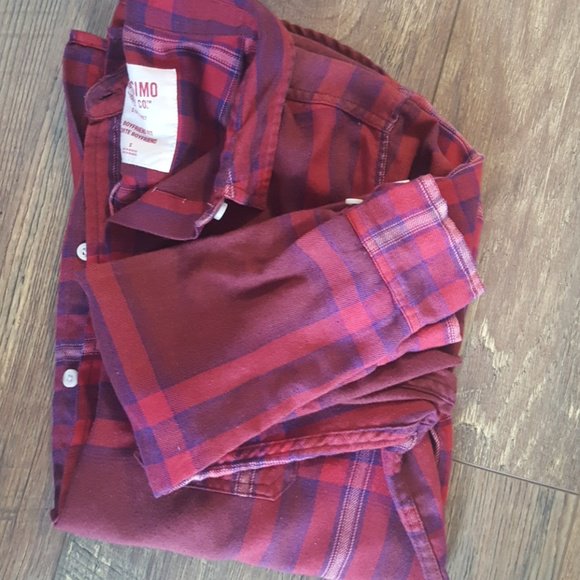 LeapIntoFashion's tweet photo. So good I had to share! Check out all the items I'm loving on @Poshmarkapp : https://t.co/B9gUP90YIY https://t.co/v1ZgwIn1qF