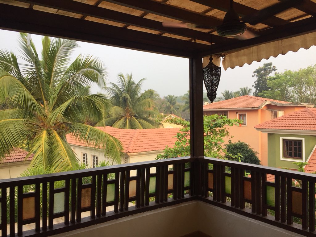 _SanjayGupta's tweet photo. #GoaMornings
The sun is yet to come out. All you can hear is the birds. It’s like Dolby Atmos. Different and distinct sounds coming from various directions. So beautiful. https://t.co/ciLo7J5UEd