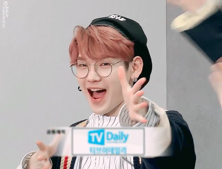 kpophairs's tweet photo. #KENTA #켄타 #JBJ https://t.co/P5fEZmpK8R