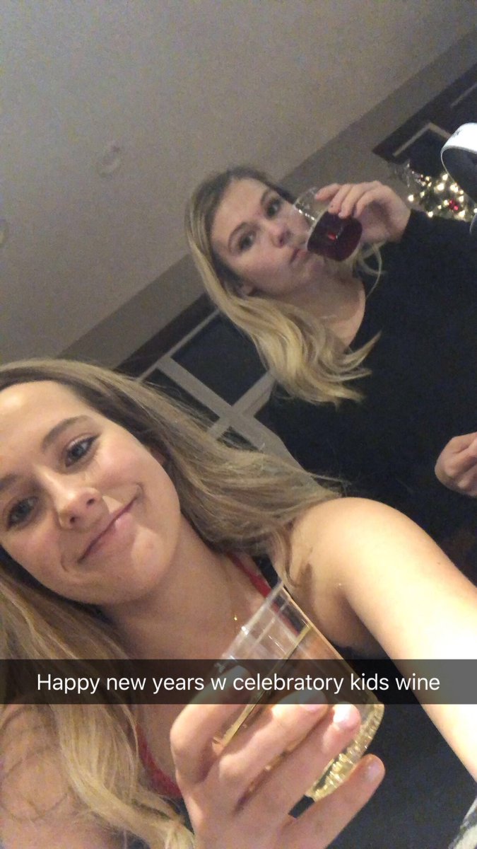 KMill00's tweet photo. Happy birthday to my stunning bff 😘❤️👯‍♀️ @brynhoff22 #ridinsolo https://t.co/nQDaqXcZad