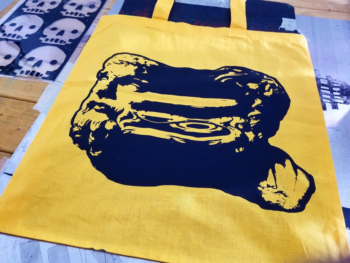 wearsuperfoe's tweet photo. "Build your own adventure!" π Started up a new batch of #testprinttote reusable bags! They always start so clean π€£π Check out https://t.co/NxrYkJPXs3 for the goods! #SUPERFOE #reusabletotebag #carrysuperfoe https://t.co/hGfyCV11gI