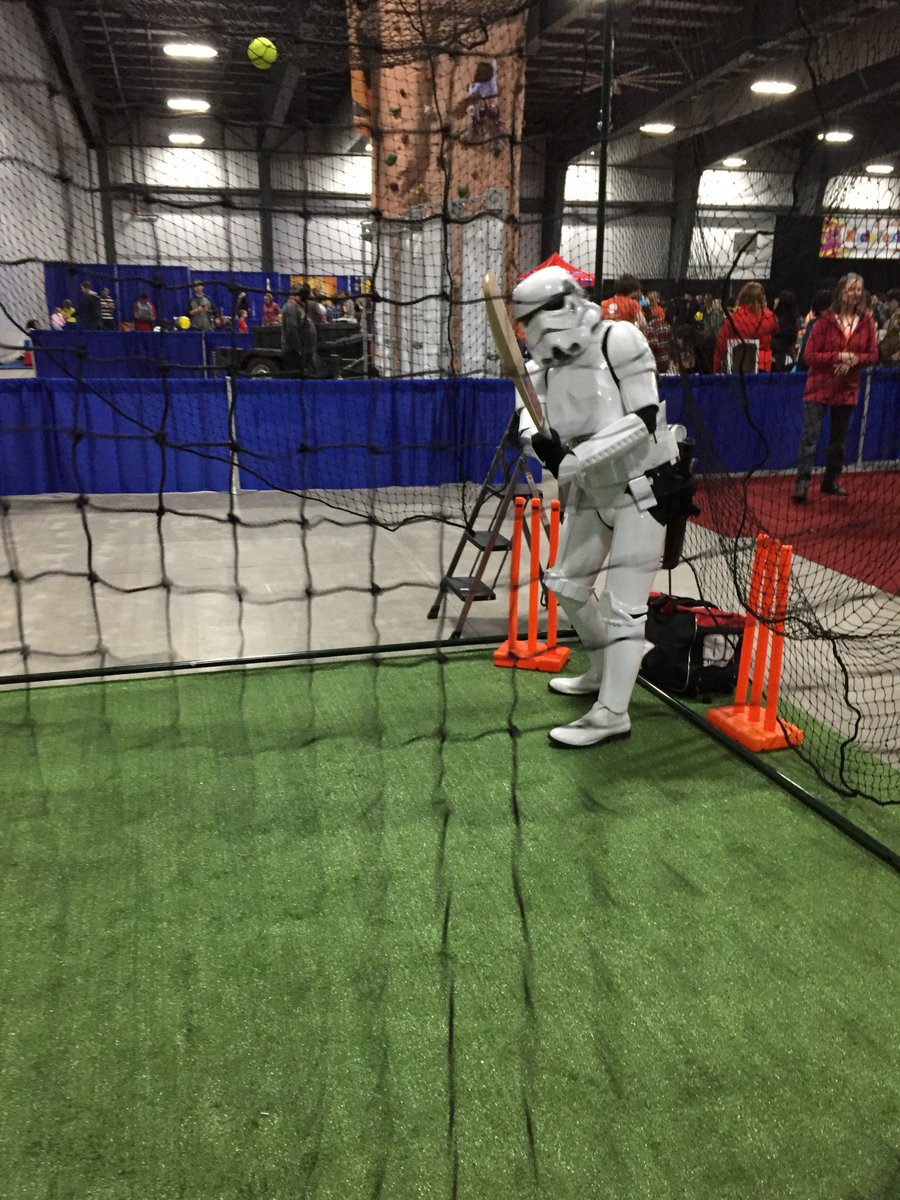 YCricketAcademy's tweet photo. That moment when you realize the game of #cricket really is for everyone! @kidsfestOTT @CCG501st #Itstartshere @teachmrj @allison_fuisz @TheAjent @mazrnow @CarloToday https://t.co/DQncJGYc7a