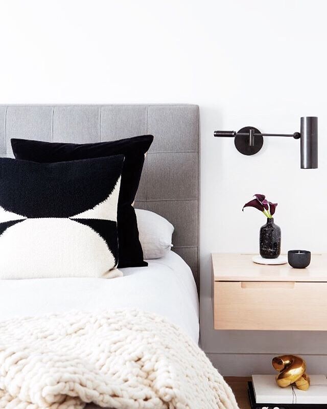 NicollsDesign's tweet photo. • Our idea of perfection • #☁️
.
.
.
.
.
.
.
#design #home #interior #homedesign #homestyle #coronado #sandiego #interiordecoration #houzz #homeinspiration #dreamhome #mydomaine #apartmenttherapy #interiorstruly #homeimprovement #hgtv #homereno #home… https://t.co/xGNL660kzV https://t.co/pt0F4GgA4w