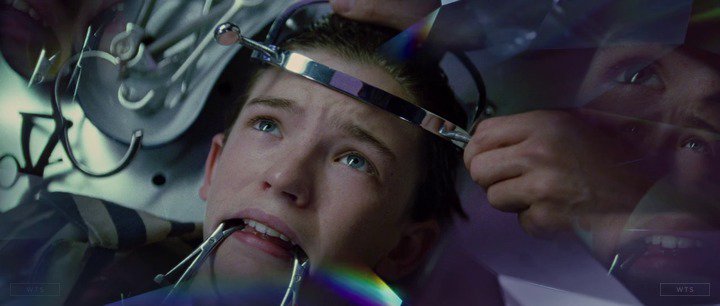Bill Milner is now 23 years old, happy birthday! Do you know this movie? 5 min to answer! 