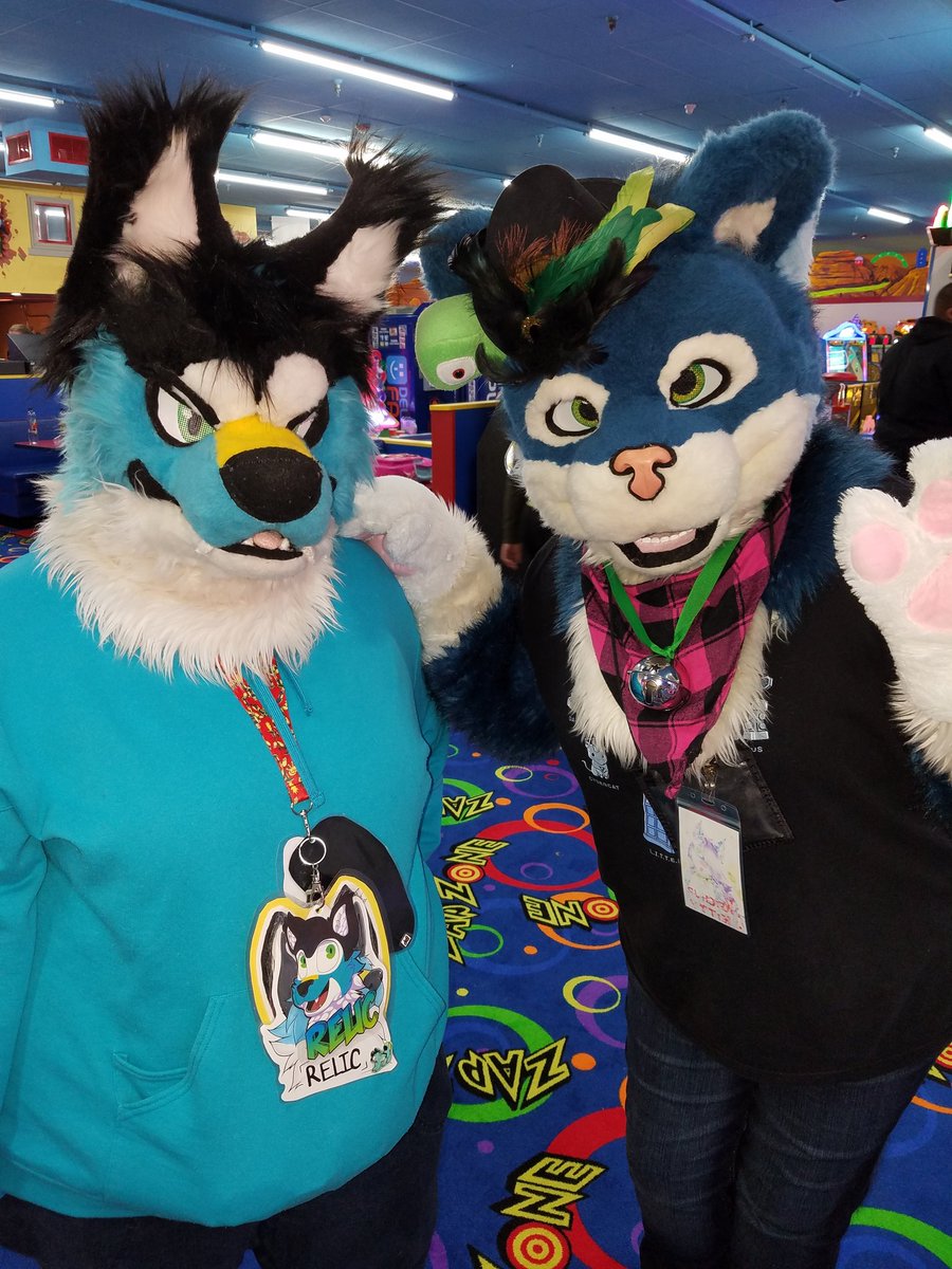 RocknRollDragon's tweet photo. Met a bunch of local furs at #Zapzone in Utica MI ! Please tag anyone you know~ https://t.co/6Ckh4k5aeJ